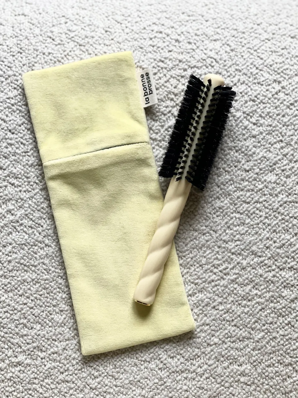 La Bonne Brosse La Pochette "Brosse Ronde N.05" Ivoire Cair