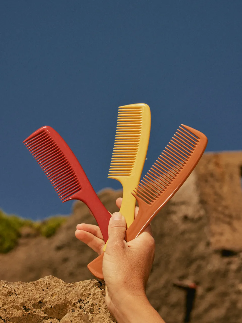 La Bonne Brosse Le Peigne à Manche Démêlant en Acétate Terracotta