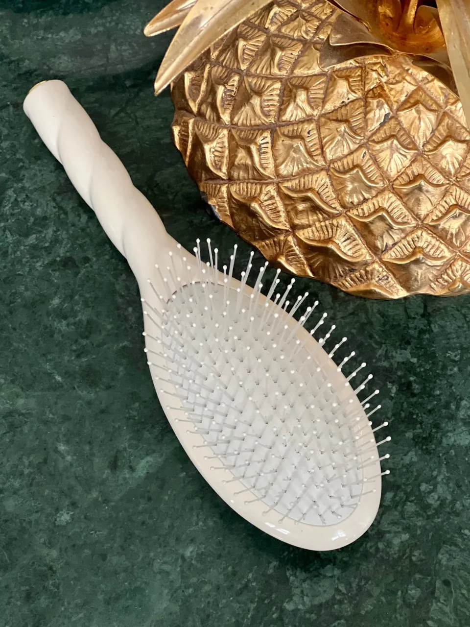 La Bonne Brosse N.04 La Brosse Démêlante & Massante LA MIRACLE Blanc Crème