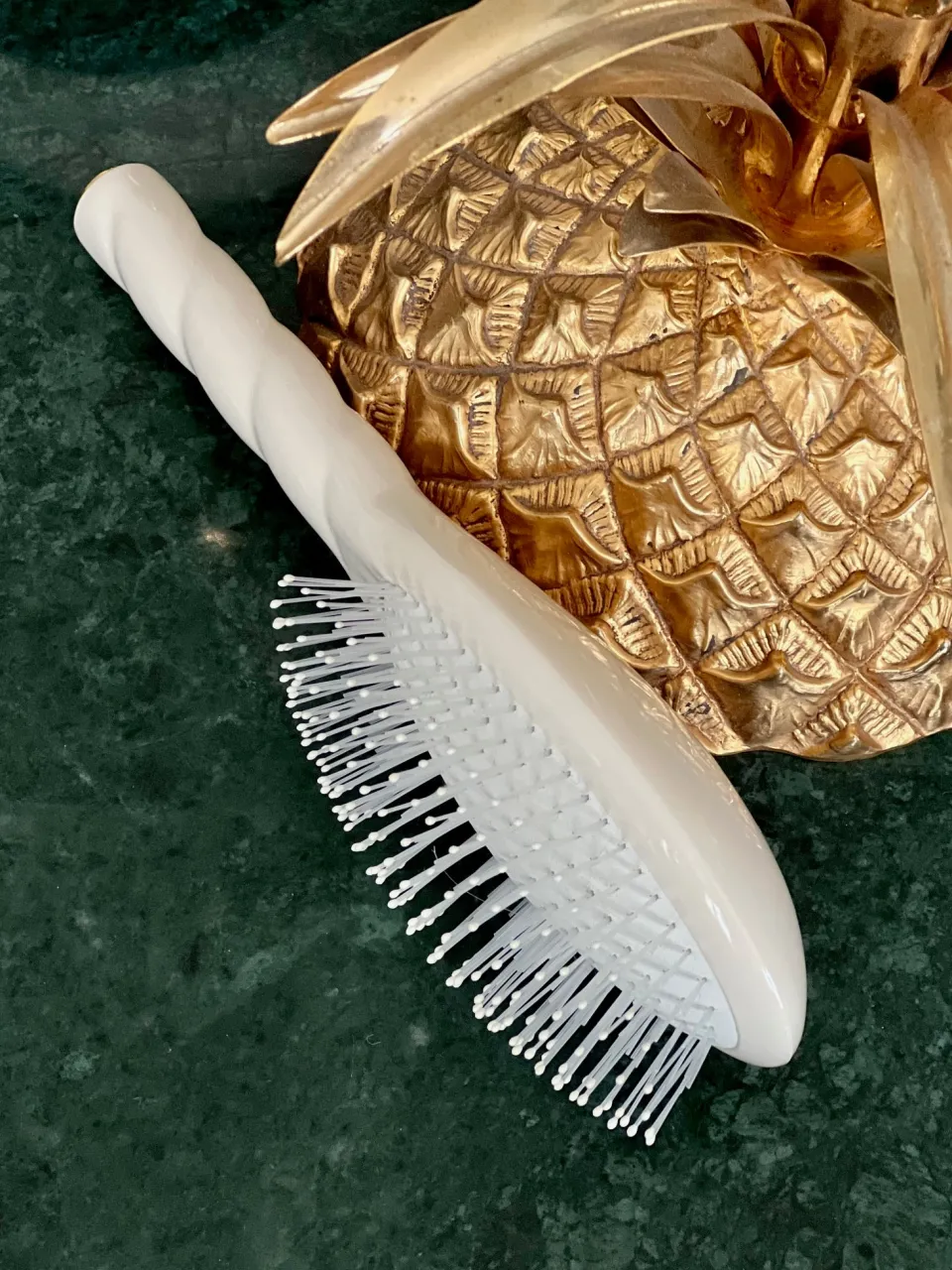 La Bonne Brosse N.04 La Brosse Démêlante & Massante LA MIRACLE Blanc Crème