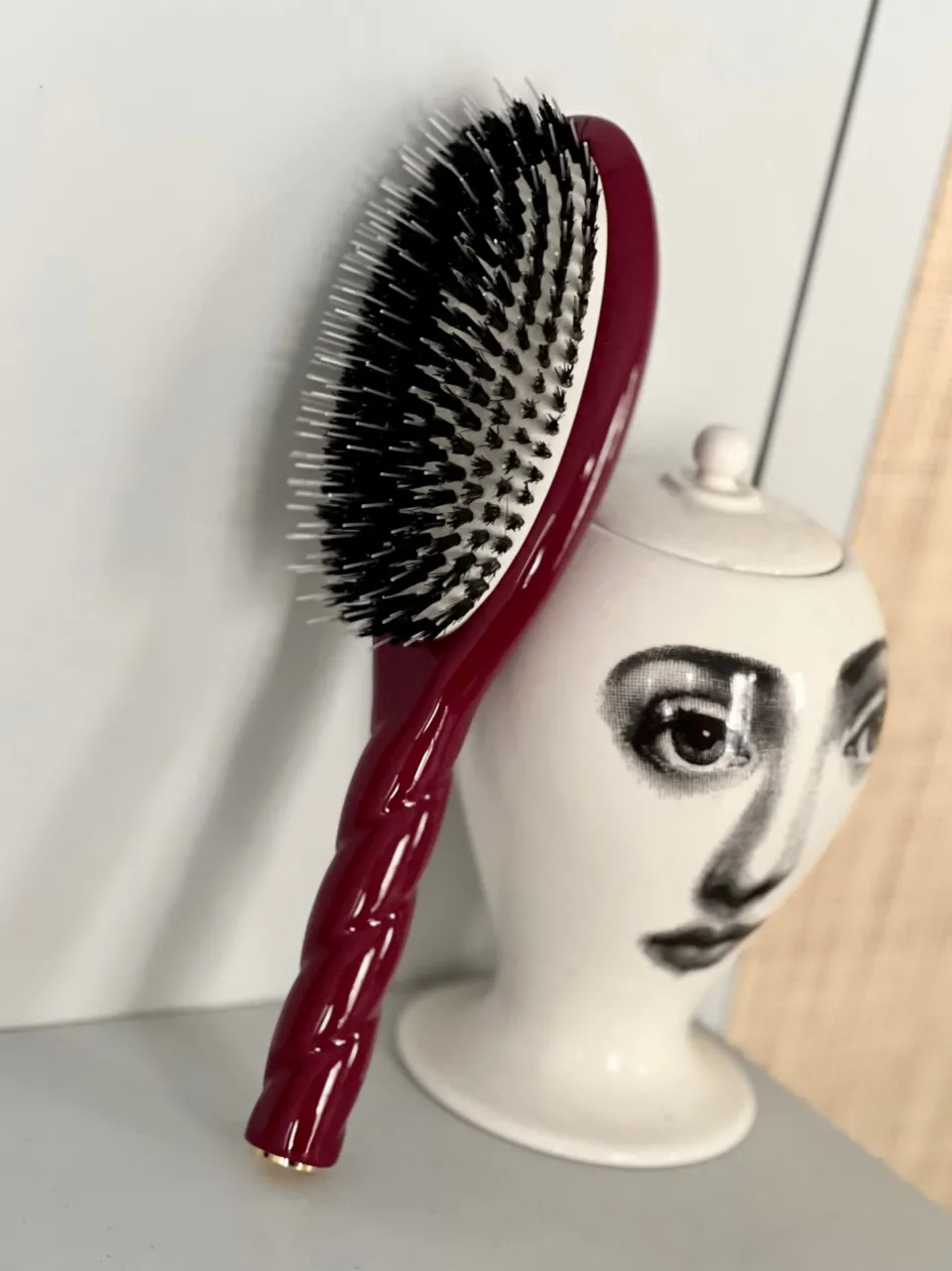 La Bonne Brosse N.02 La Brosse Démêlante & Soin L'INDISPENSABLE Rouge Cerise