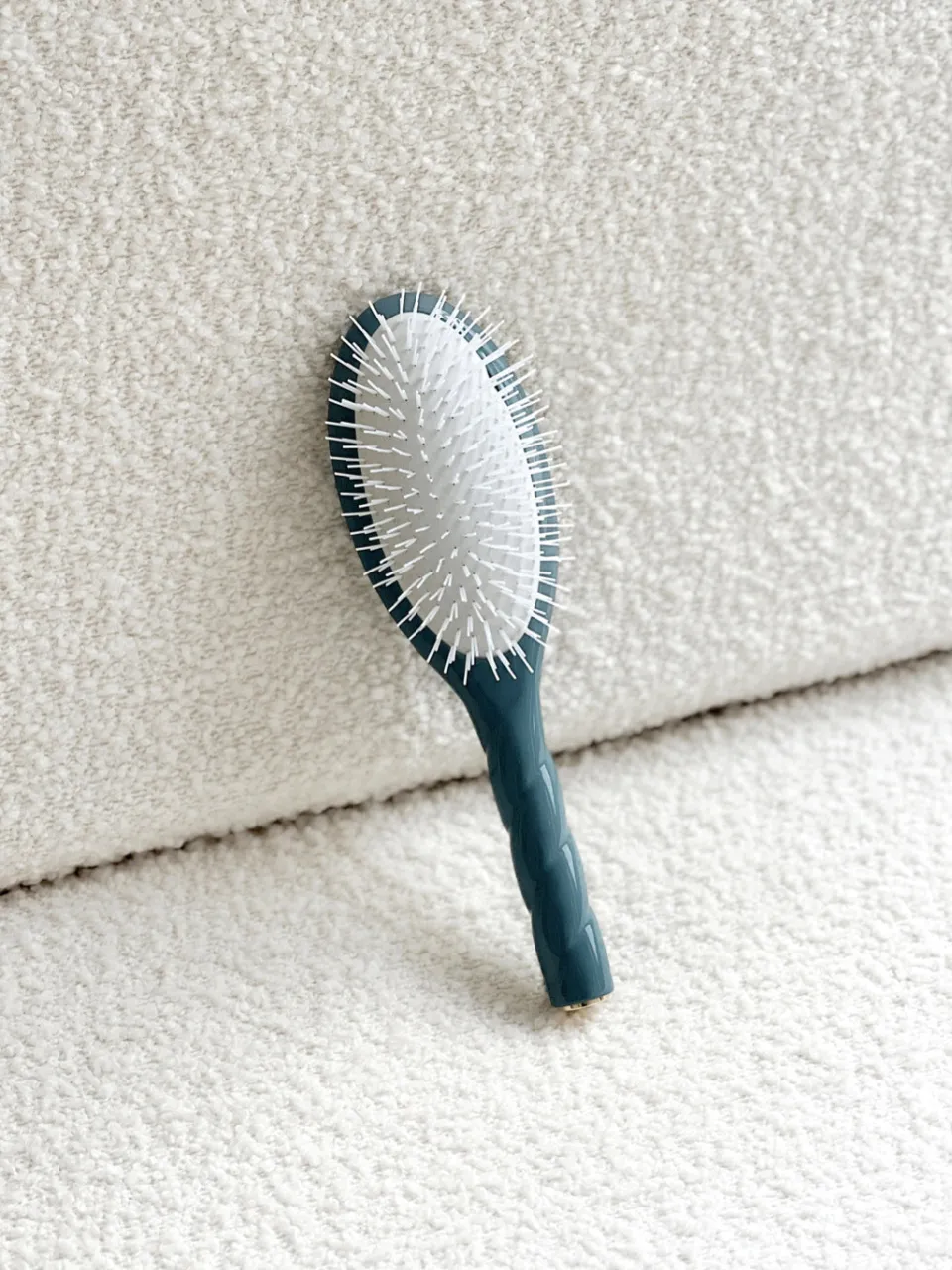 La Bonne Brosse N.07 La Brosse Démêlante & Stimulante L'INTENSE Bleu Encre