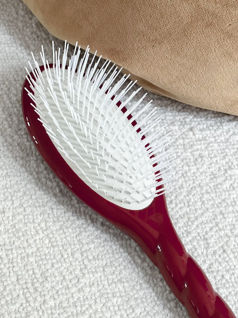 La Bonne Brosse N.07 La Brosse Démêlante & Stimulante L'INTENSE Rouge Cerise